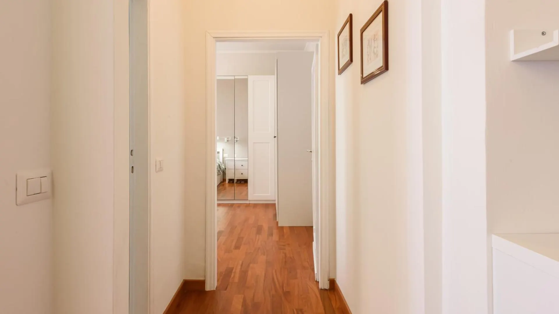 The Luxor Suites - Casentino 8 Флоренция 0*,  Италия