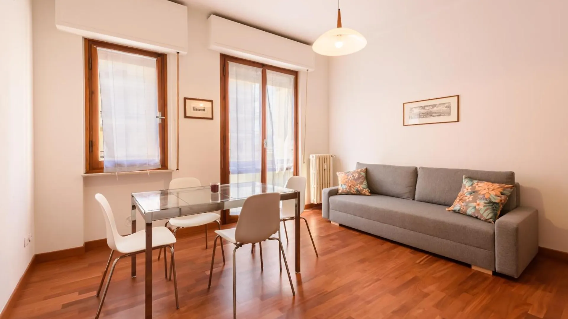 The Luxor Suites - Casentino 8 Florence Apartment