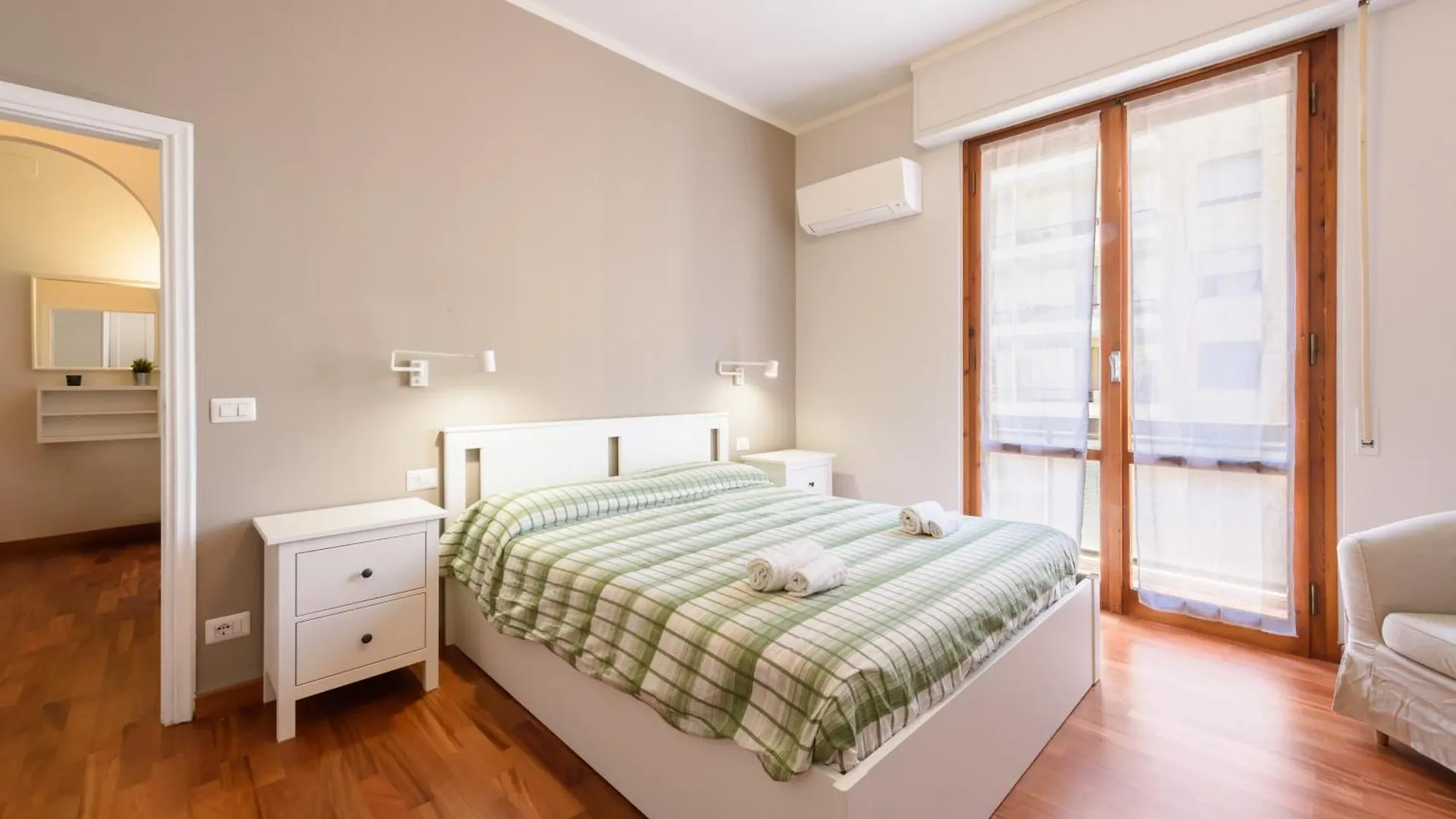 Apartment The Luxor Suites - Casentino 8 Florence Italy